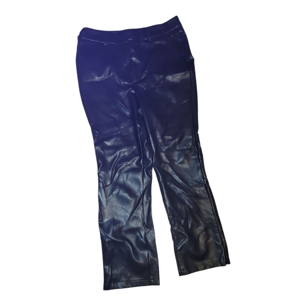 Avec Les Filles Sleek Black faux vegan leather flat front pants trousers medium